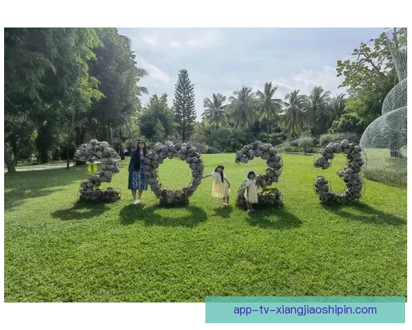 天涯海角，颜值巅峰：解锁抖音网红的魅力密码！